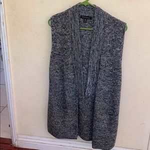 Sweater vest